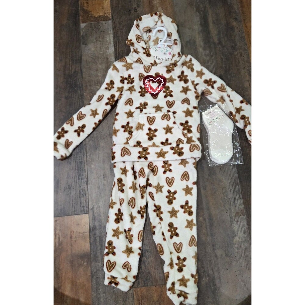Maddie And Michelle Christmas Gingerbread Pajama W/socks Size 5 NEW with Tags B9